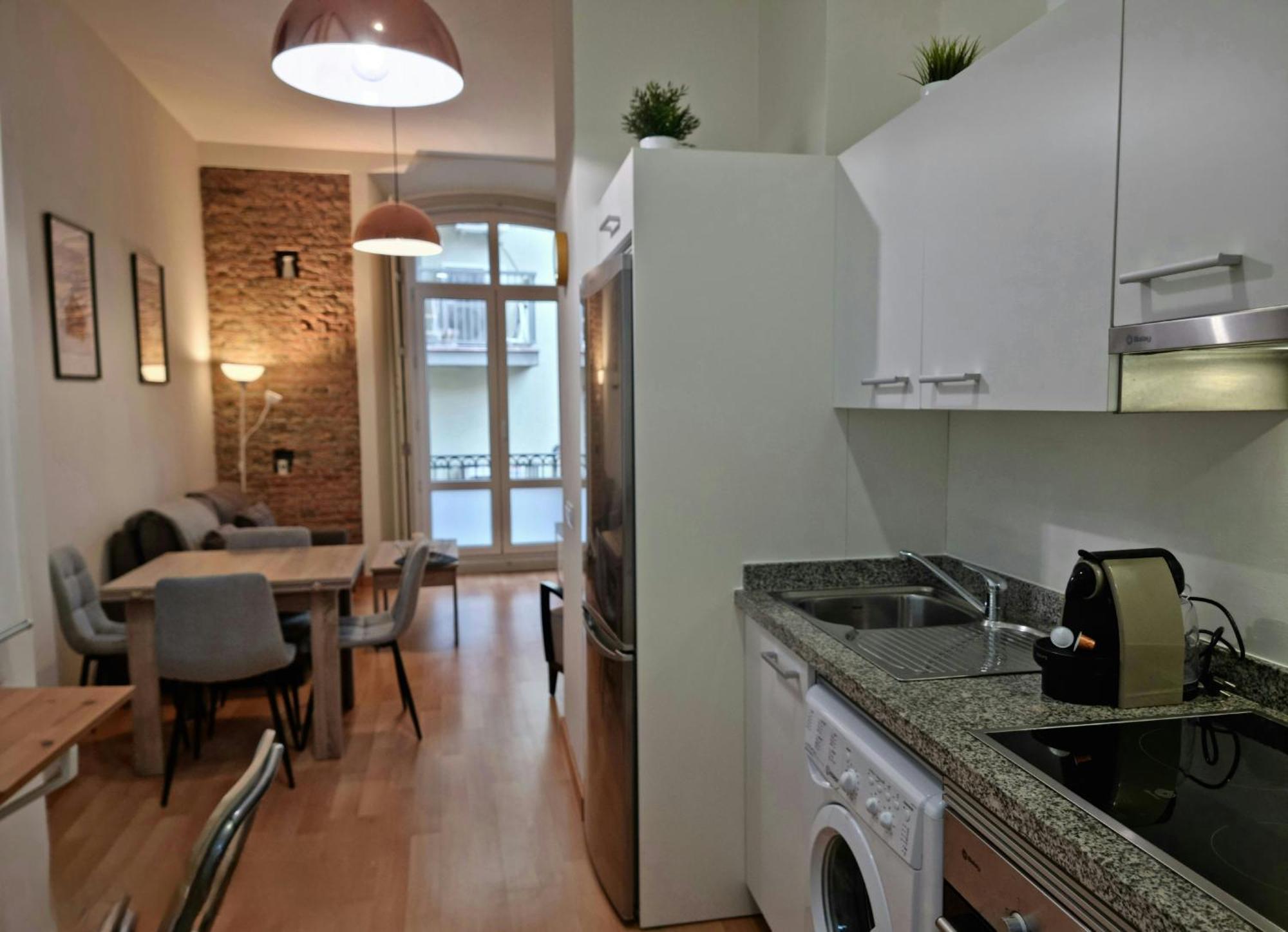 Rosa 2 Bedrooms In City Center Malaga Exterior photo